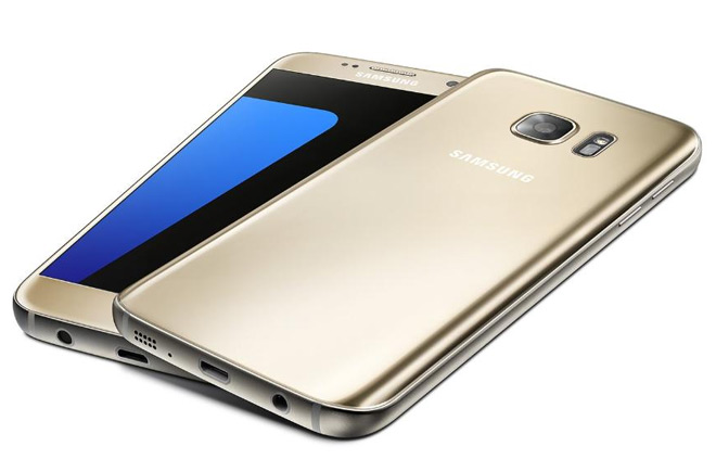 Immagine pubblicata in relazione al seguente contenuto: Samsung annuncia gli smartphone flag-ship Galaxy S7 e Galaxy S7 edge | Nome immagine: news23835_Galaxy-S7-S7-Edge_1.jpg
