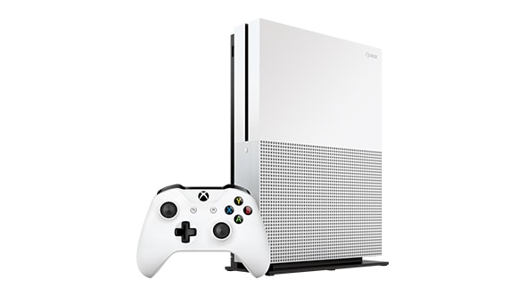 Immagine pubblicata in relazione al seguente contenuto: Microsoft annuncia la data di lancio della console Xbox One S | Nome immagine: news24621_Xbox-One-S_1.jpg