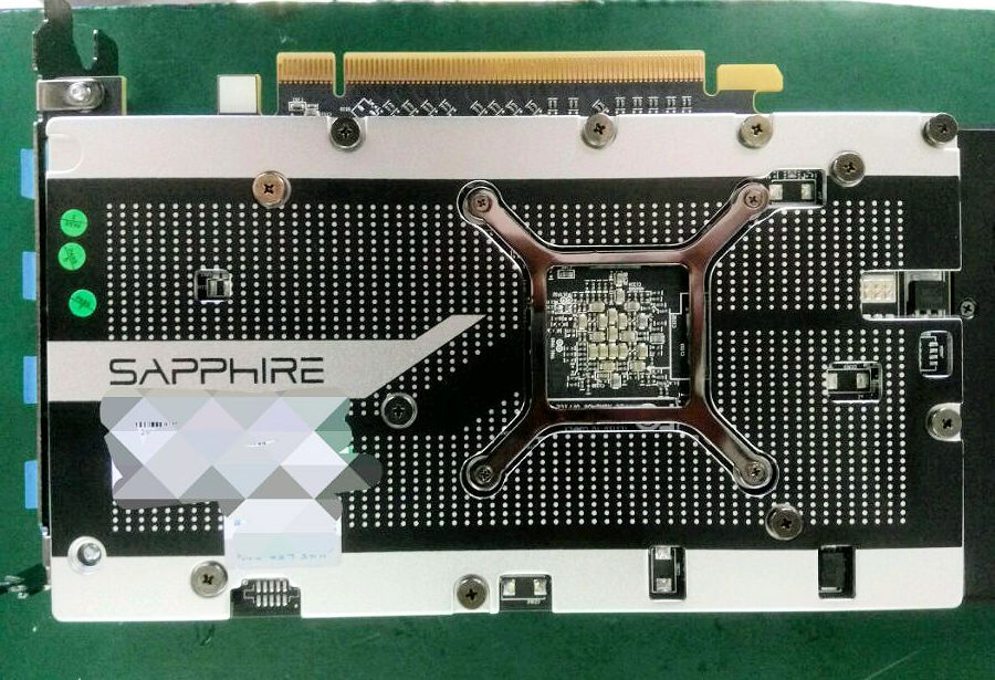 Immagine pubblicata in relazione al seguente contenuto: Foto delle video card Radeon RX 470 e Radeon RX 460 di SAPPHIRE | Nome immagine: news24657_Sapphire-Radeon-RX-470_2.jpg