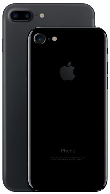 Media asset in full size related to 3dfxzone.it news item entitled as follows: Apple annuncia ufficialmente gli smartphone flag-ship iPhone 7 e iPhone 7 Plus | Image Name: news24897_Apple-iPhone-7-iPhone-7-Plus_2.jpg