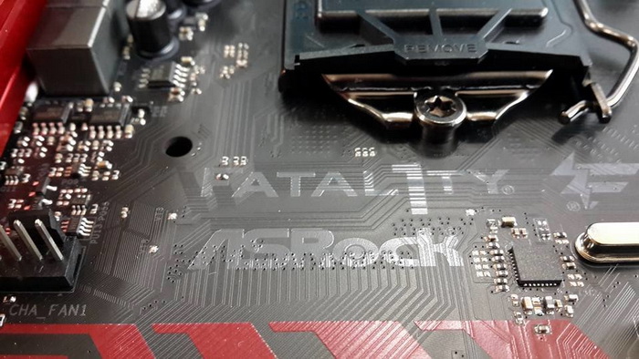 Immagine pubblicata in relazione al seguente contenuto: Prime foto della motherboard Z270 Fatal1ty di ASRock per CPU Intel Kaby Lake | Nome immagine: news25275_ASRock-Z270-Fatal1ty_2.jpg