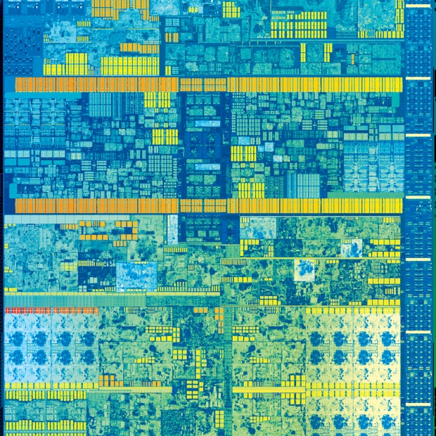 Immagine pubblicata in relazione al seguente contenuto: Intel potrebbe lanciare i processori Core i7-7740K e Core i5-7640K Kaby Lake-S | Nome immagine: news25772_Intel-Core-Kaby-Lake-die_1.jpg