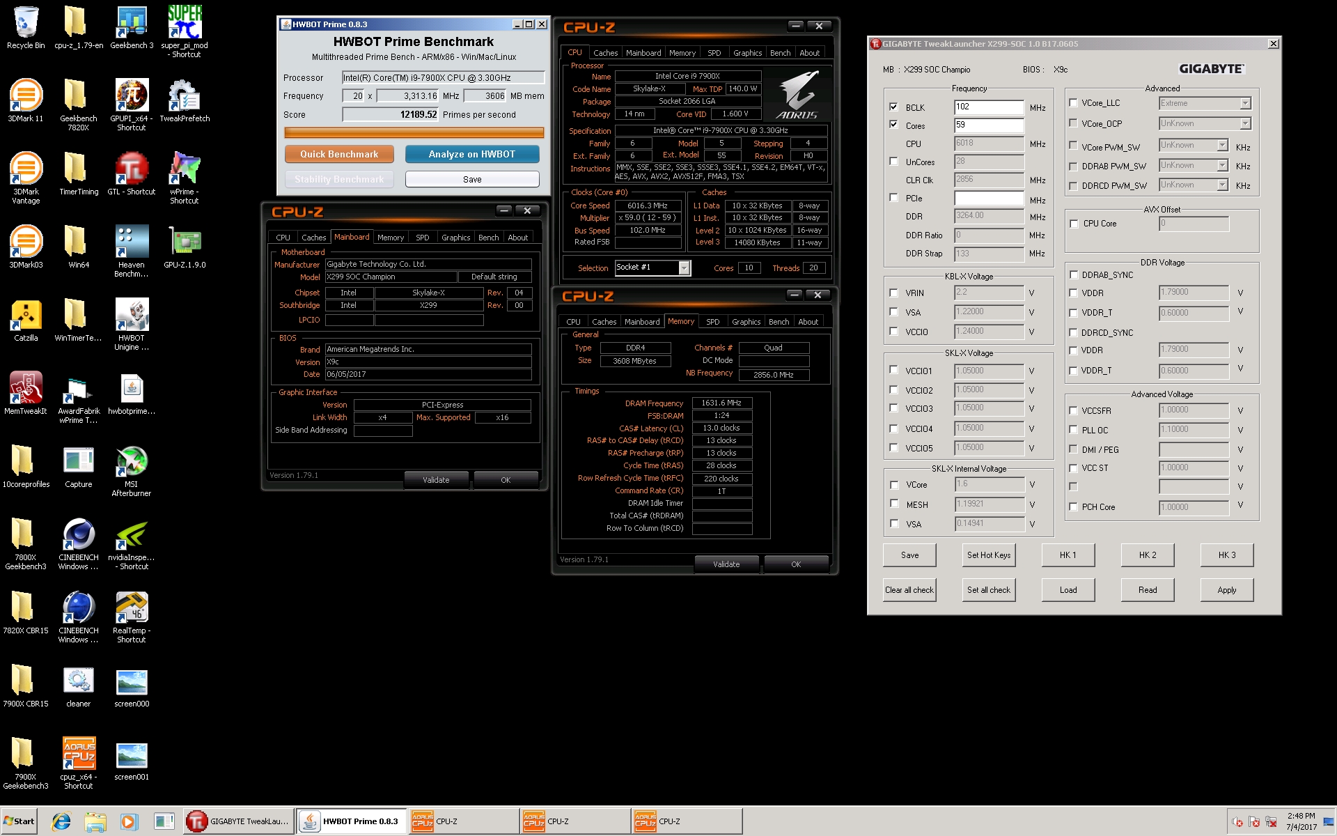 Immagine pubblicata in relazione al seguente contenuto: Overclocking: una CPU Intel Core i9 7900X esegue HWBOT PRIME a 6.016MHz | Nome immagine: news26660_Intel-Core-i79-7900X-Overclocking_1.jpg