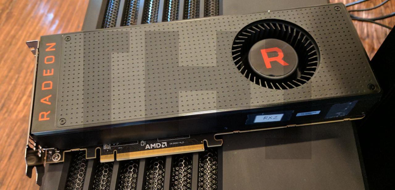 Immagine pubblicata in relazione al seguente contenuto: Dopo i benchmark arriva la foto di una video card AMD Radeon RX Vega | Nome immagine: news26738_AMD-Radeon-RX-Vega-Photo_1.jpg