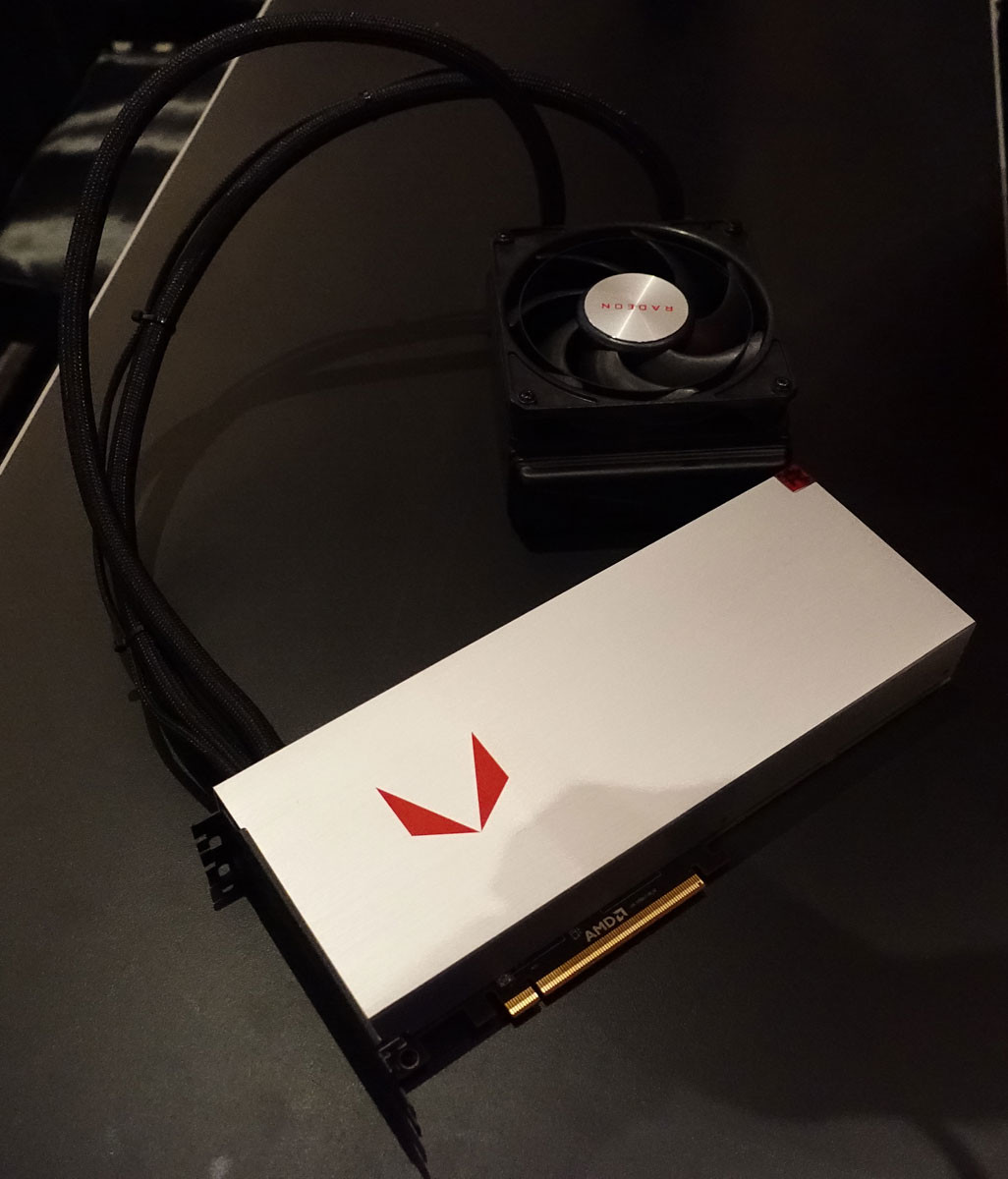 Immagine pubblicata in relazione al seguente contenuto: Photogallery della Radeon RX Vega e della Radeon RX Vega Watercooled Edition | Nome immagine: news26764_AMD-Radeon-RX-Vega_9.jpg