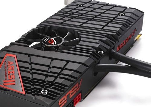 Immagine pubblicata in relazione al seguente contenuto: ASUS potrebbe lanciare la card dual-gpu Radeon RX Vega X2 in edizione limitata | Nome immagine: news26809_ASUS-ROG-ARES-II_1.jpg