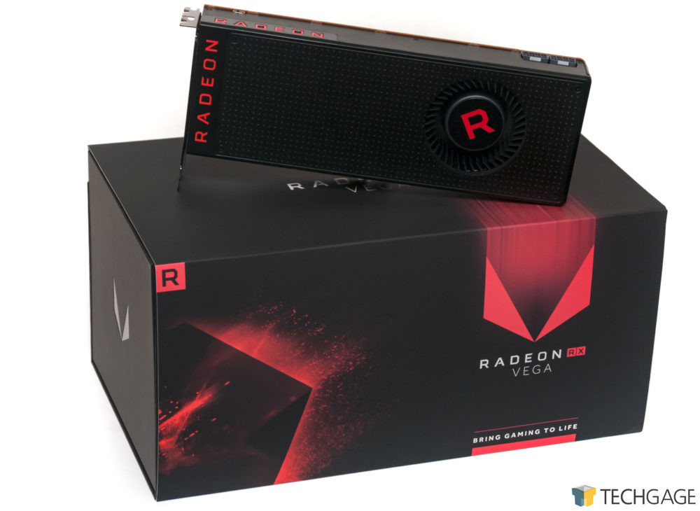 Immagine pubblicata in relazione al seguente contenuto: Photogallery focalizzata sull'unboxing di una video card Radeon RX Vega 64 | Nome immagine: news26831_AMD-Radeon-RX-Vega-64-Unboxing_1.jpg