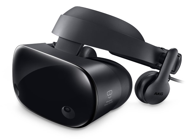 Immagine pubblicata in relazione al seguente contenuto: Samsung annuncia il visore VR Odyssey per la Windows Mixed Reality | Nome immagine: news27150_Samsung-Odyssey_1.jpg