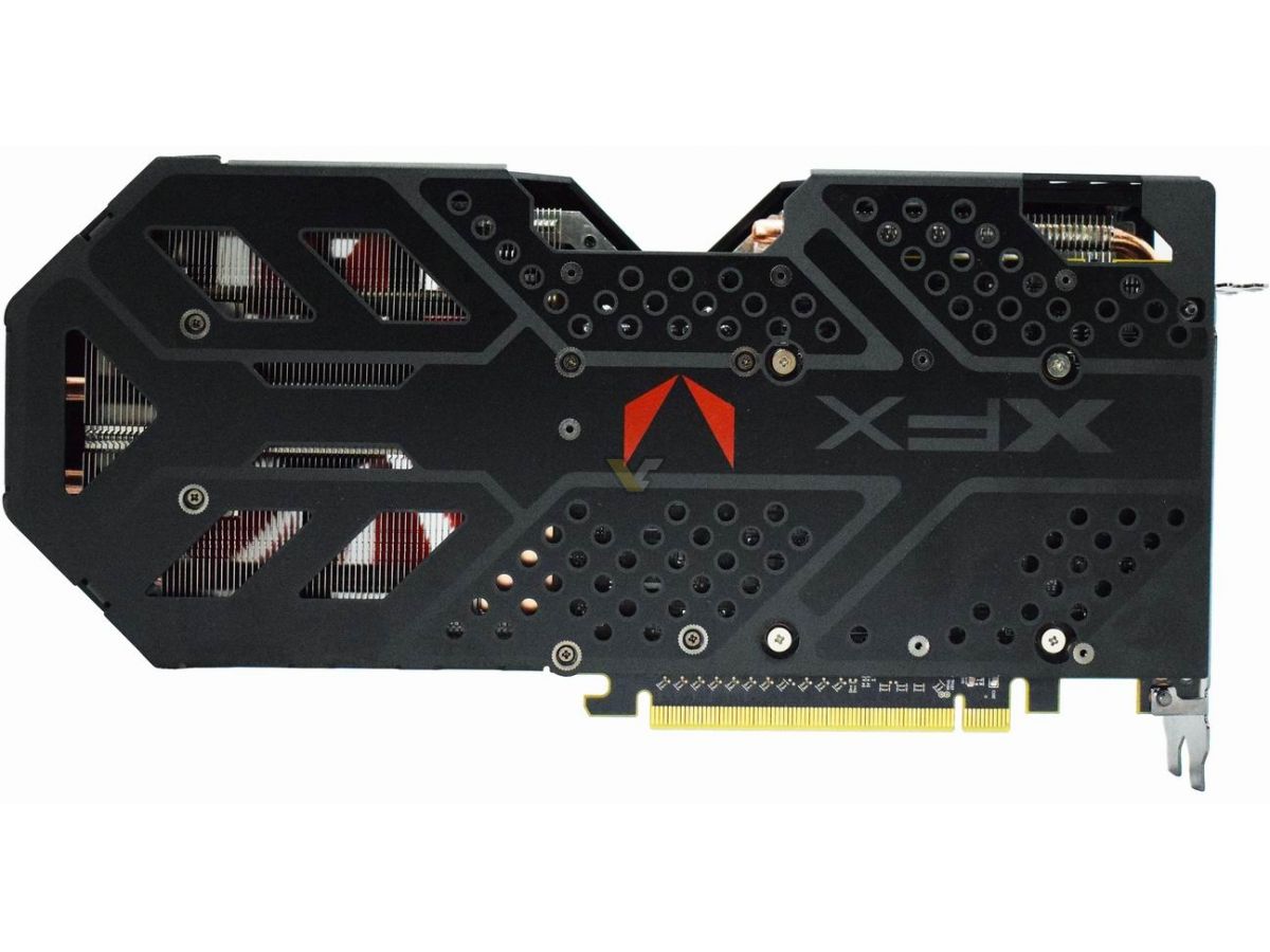 Immagine pubblicata in relazione al seguente contenuto: XFX prepara il lancio delle Radeon RX Vega 56 e Radeon RX Vega 64 Double Edition | Nome immagine: news27427_XFX-Radeon-RX-Vega-56-Vega-64-Double-Edition_3.jpg