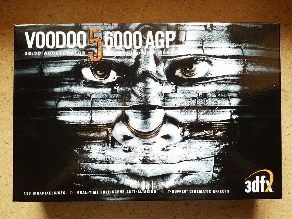 Immagine pubblicata in relazione al seguente contenuto: Photos of a video card 3dfx Voodoo5 6000 with its rare commercial box | Nome immagine: news27731_3dfx-Voodoo-5-6000_6.jpg