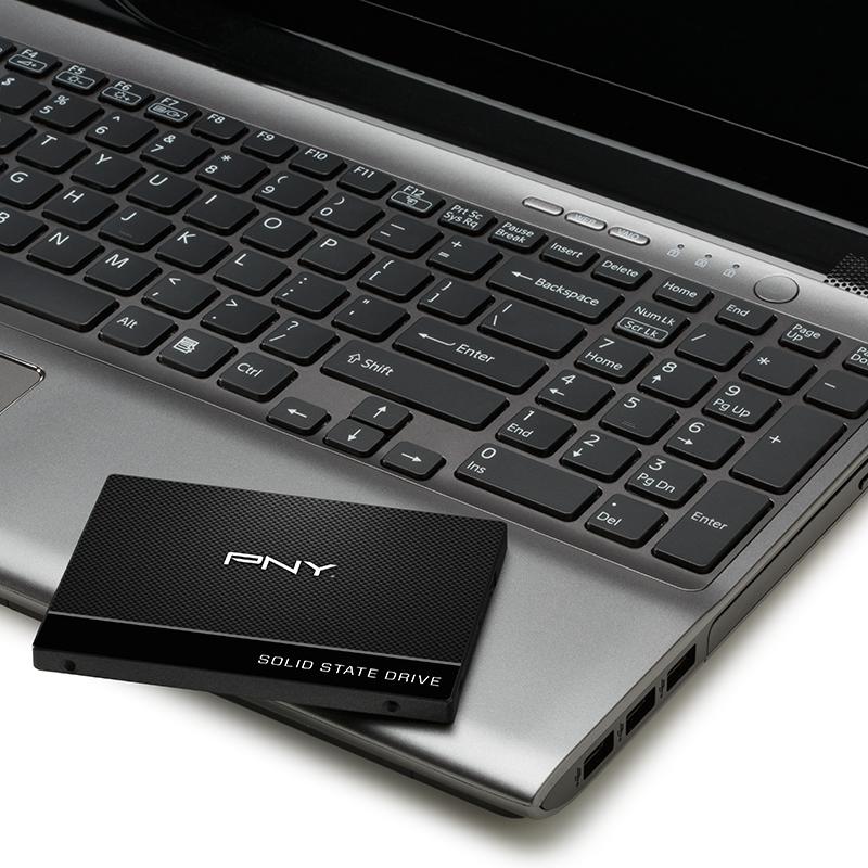 Media asset in full size related to 3dfxzone.it news item entitled as follows: PNY introduce il drive a stato solido (SSD) da 2.5-inch CS900 da 960GB | Image Name: news27978_pny-cs900-series-2-5in-sata-iii-960gb_4.jpg