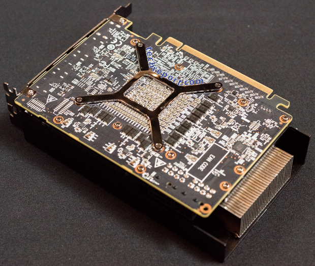 Immagine pubblicata in relazione al seguente contenuto: AMD mostra la video card Radeon RX Vega Nano di PowerColor in un evento a NY | Nome immagine: news28148_Powercolor-Radeon-RX-Vega-Nano_3.jpg