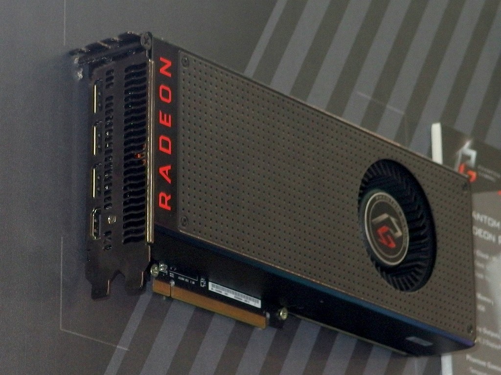 Media asset in full size related to 3dfxzone.it news item entitled as follows: Al Computex ASRock mostra le video card Radeon Phantom Gaming X | Image Name: news28313_ASRock-Radeon-Card-Computex-2018_2.jpg