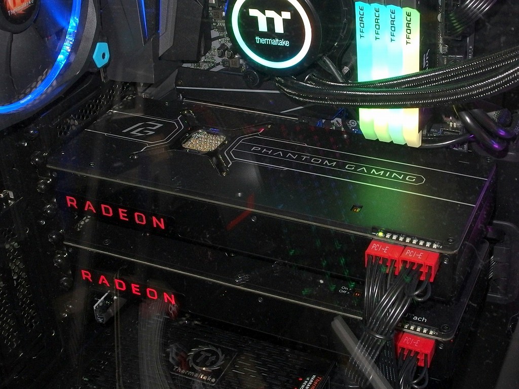 Immagine pubblicata in relazione al seguente contenuto: Al Computex ASRock mostra le video card Radeon Phantom Gaming X | Nome immagine: news28313_ASRock-Radeon-Card-Computex-2018_4.jpg