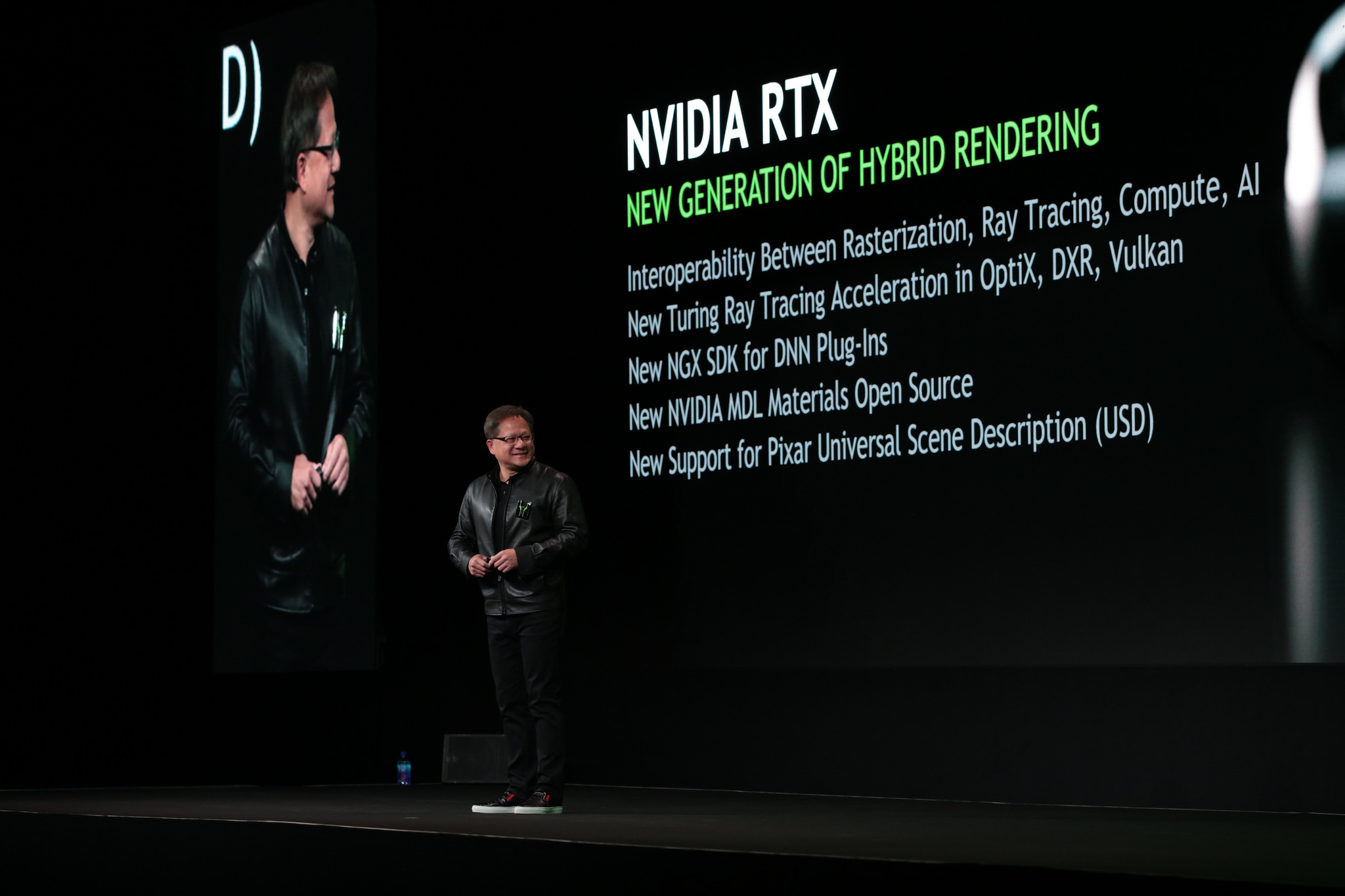 Immagine pubblicata in relazione al seguente contenuto: NVIDIA annuncia l'architettura grafica Turing che rivoluziona Ray Tracing e AI | Nome immagine: news28557_NVIDIA-Turing-GPU-Die_12.jpg