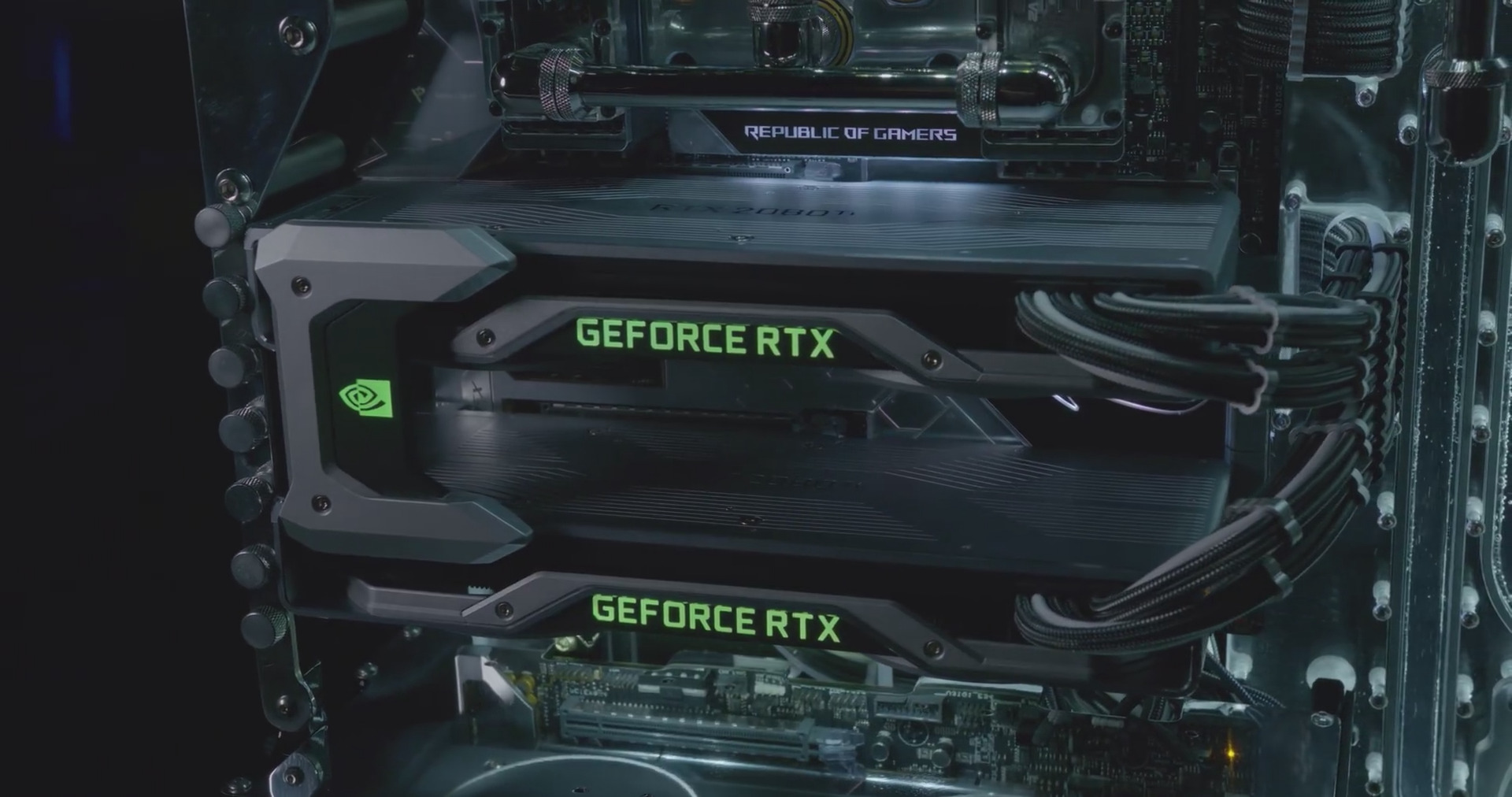Immagine pubblicata in relazione al seguente contenuto: GeForce Garage: ecco il primo PC modded con due GeForce RTX 2080 Ti | Nome immagine: news28630_GeForce-Garage-Turing-L3p-Spectre-feat-GeForce-RTX-2080-Ti_2.jpg