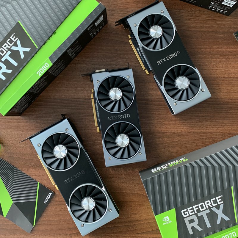 Immagine pubblicata in relazione al seguente contenuto: NVIDIA pubblica il ritratto di famiglia delle schede grafiche GeForce RTX | Nome immagine: news28862_NVIDIA-GeForce-RTX-20XX-Family-Portrait_1.jpg