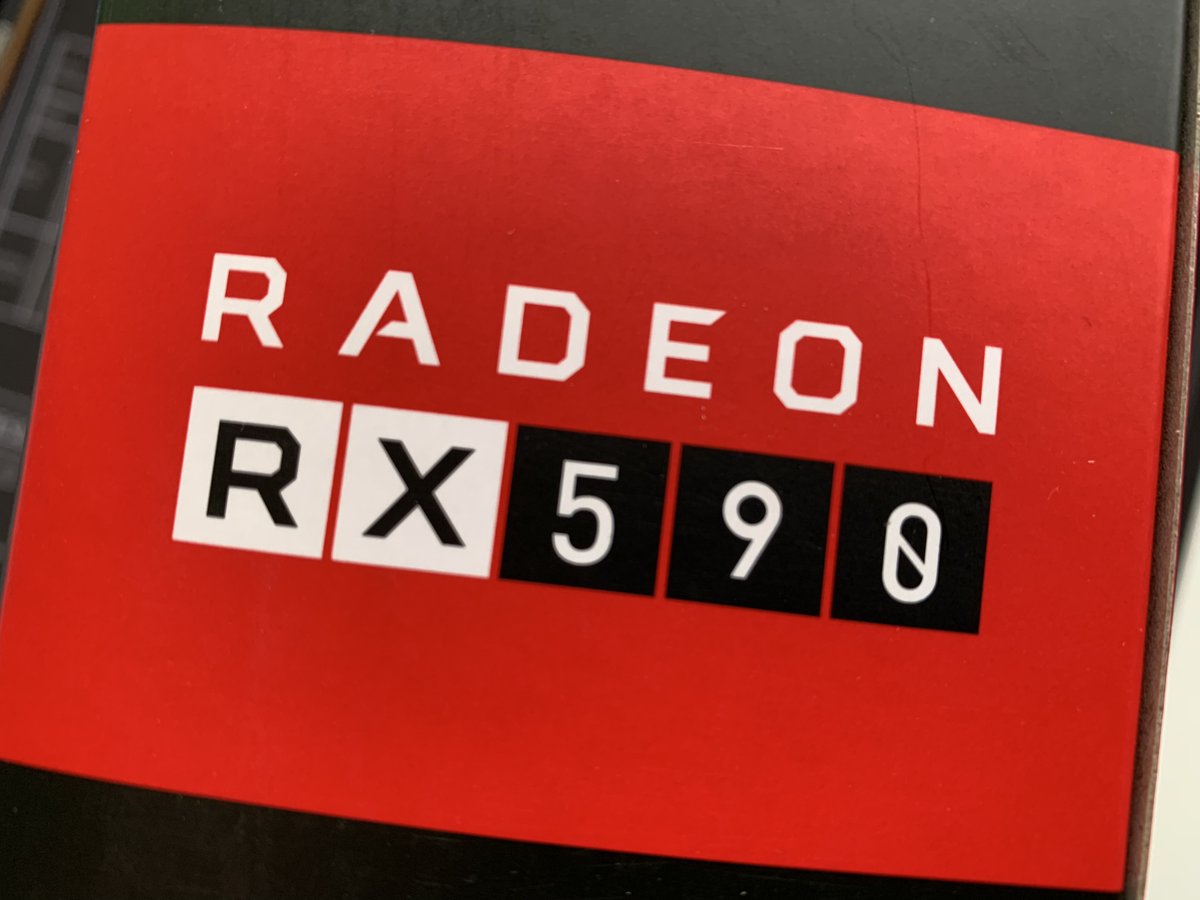 Immagine pubblicata in relazione al seguente contenuto: La GPU Polaris della Radeon RX 590  prodotta con il nodo a 12nm FinFET | Nome immagine: news28915_AMD-Radeon-RX-590-Leaked-Photo_1.jpg