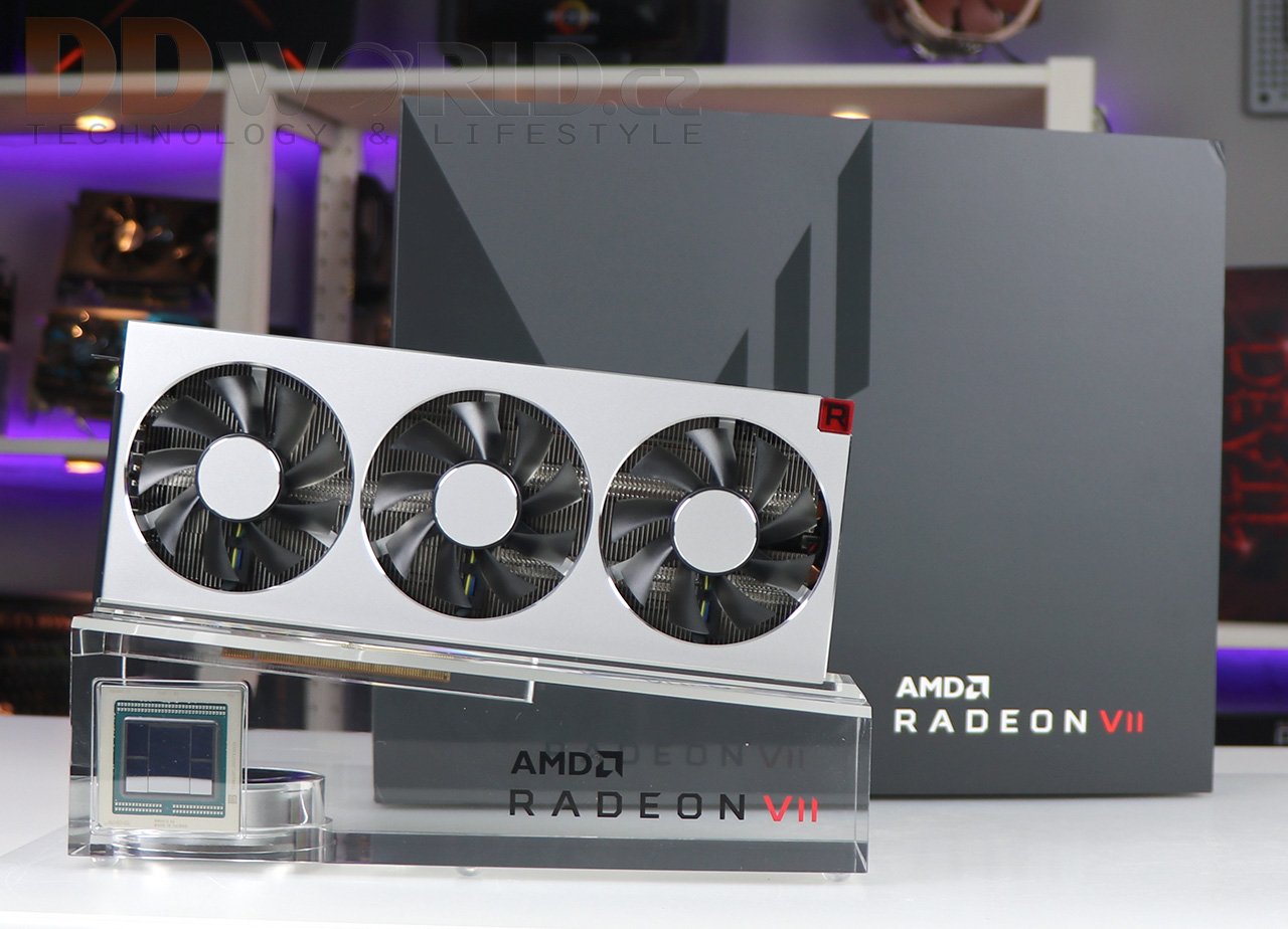 Immagine pubblicata in relazione al seguente contenuto: Radeon VII, stesso prezzo della GeForce RTX 2080 ma prestazioni differenti | Nome immagine: news29232_AMD-Radeon-VII_1.jpg
