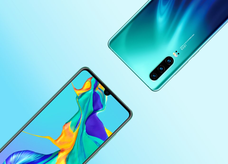 Immagine pubblicata in relazione al seguente contenuto: Foto high quality e specifiche degli smartphone P30 Pro e P30 di Huawei | Nome immagine: news29399_Huawei-P30-Pro-P30_4.jpg