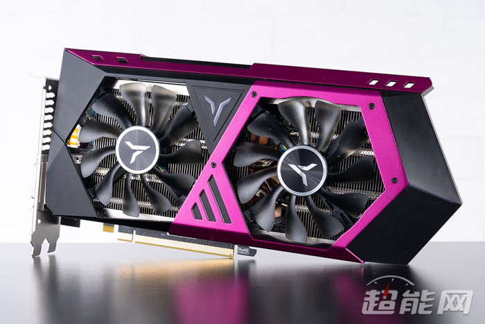 Immagine pubblicata in relazione al seguente contenuto: Foto e testing della video card Yeston Radeon RX 580 Game ACE 2048SP 8GB | Nome immagine: news29564_Yeston-Radeon-RX-580-Game-ACE-2048SP-8GB_1.jpg