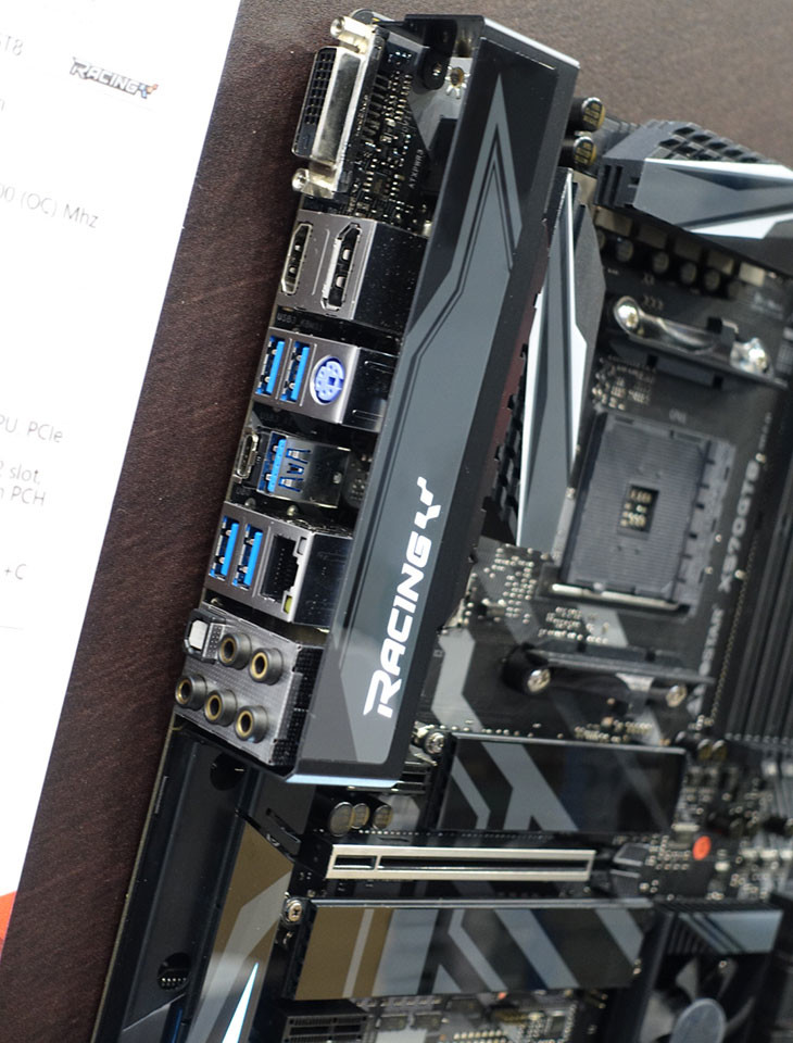 Immagine pubblicata in relazione al seguente contenuto: Biostar presenta la gaming motherboard Racing X570GT8 per AMD Ryzen 3000 | Nome immagine: news29644_Biostar-Racing-X570GT8_3.jpg