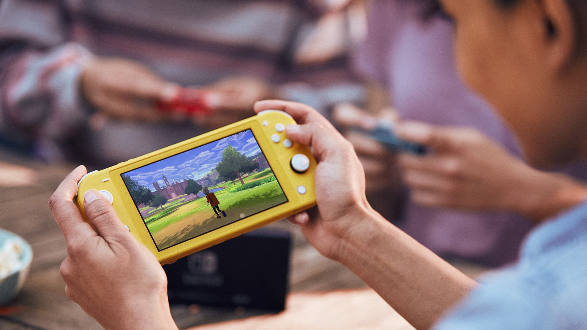 Immagine pubblicata in relazione al seguente contenuto: Nintendo lancia la Switch Lite: queste le differenze con la Switch standard | Nome immagine: news29778_Nintendo-Switch-Lite_1.jpg