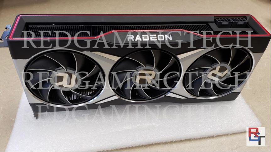 Media asset in full size related to 3dfxzone.it news item entitled as follows: Gi on line le foto della video card AMD Radeon RX 6900XT con GPU Navi 21? | Image Name: news31124_AMD-Radeon-RX-6900XT_1.jpg