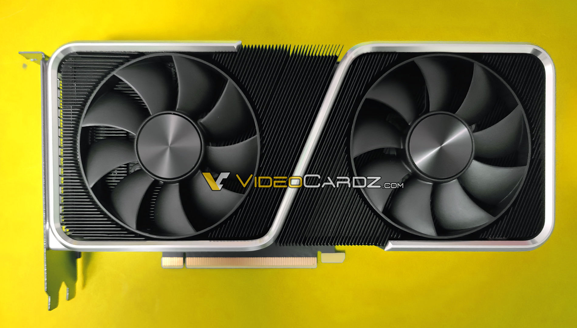 Immagine pubblicata in relazione al seguente contenuto: Foto e benchmark della video card GeForce RTX 3060 Ti Founders Edition | Nome immagine: news31357_NVIDIA-GeForce-RTX-3060-Ti-Founders-Edition_1.jpg