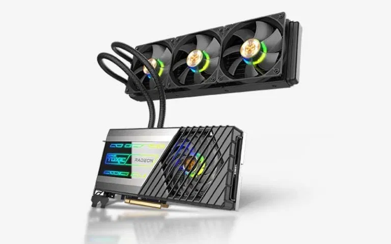 Media asset in full size related to 3dfxzone.it news item entitled as follows: Sapphire introduce la video card Radeon RX 6900 XT TOXIC Limited Edition | Image Name: news31707_Sapphire-Radeon-RX-6900-XT-TOXIC-Limited-Edition_1.jpg
