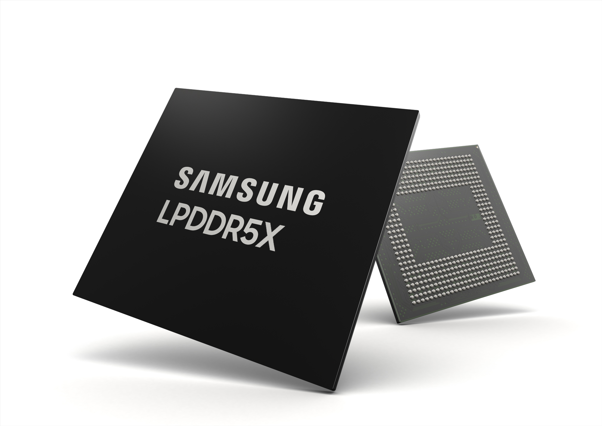 Immagine pubblicata in relazione al seguente contenuto: Samsung ha completato lo sviluppo dei primi chip di memoria DRAM LPDDR5X a 14nm | Nome immagine: news32662_Samsung-Electronics-LPDDR5X-DRAM_4.jpg