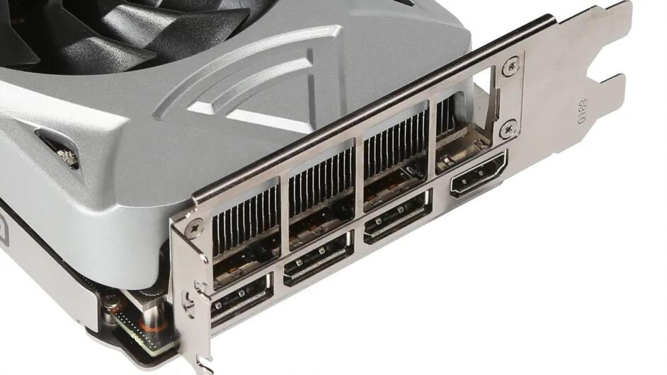 Immagine pubblicata in relazione al seguente contenuto: GALAX introduce la video card GeForce RTX 3060 Metaltop Mini [FG] | Nome immagine: news32717_GALAX-GeForce-RTX-3060-Metaltop-Mini_5.jpg