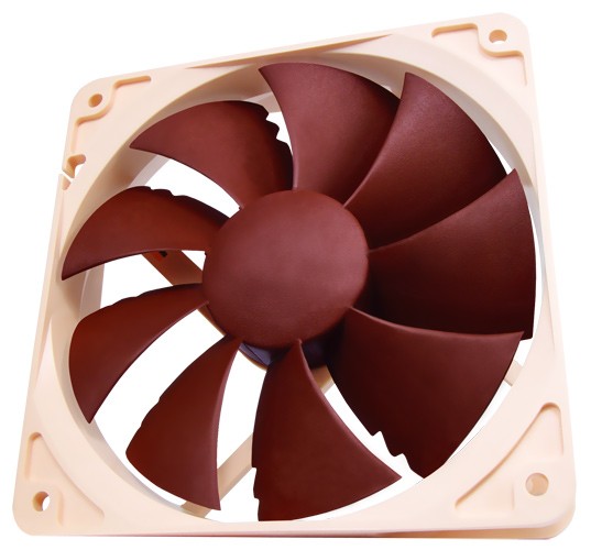 Immagine pubblicata in relazione al seguente contenuto: Noctua presenta il dissipatore NF-P12 per cpu e case | Nome immagine: news6066_1.jpg