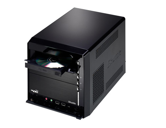 Media asset in full size related to 3dfxzone.it news item entitled as follows: Shuttle lancia il barebone XPC SX38P2 Pro (X38 based) | Image Name: news6320_1.jpg
