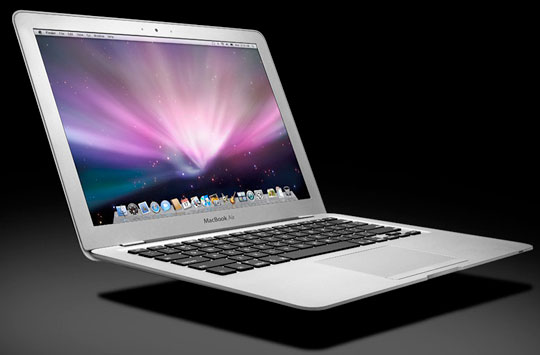Immagine pubblicata in relazione al seguente contenuto: Apple lancia MacBook Air, il notebook pi sottile del mondo | Nome immagine: news6597_1.jpg