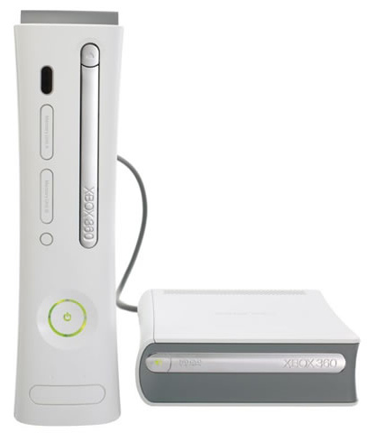 Immagine pubblicata in relazione al seguente contenuto: Xbox 360: Microsoft commercializza il player HD DVD | Nome immagine: news6919_2.jpg
