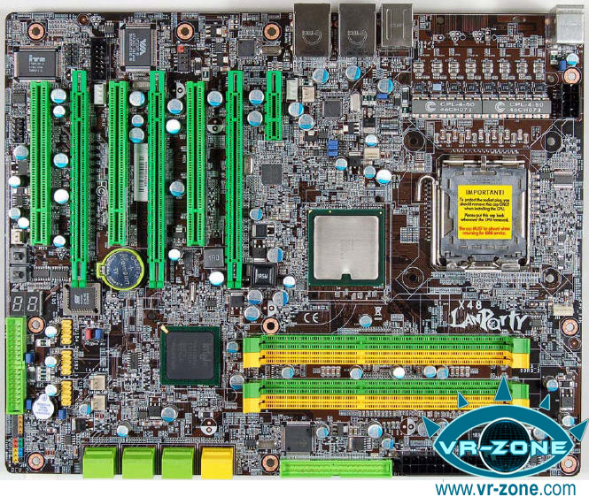 Immagine pubblicata in relazione al seguente contenuto: DFI cambia il layout della mobo per gaming LANParty UT X48-T3R | Nome immagine: news6940_1.jpg