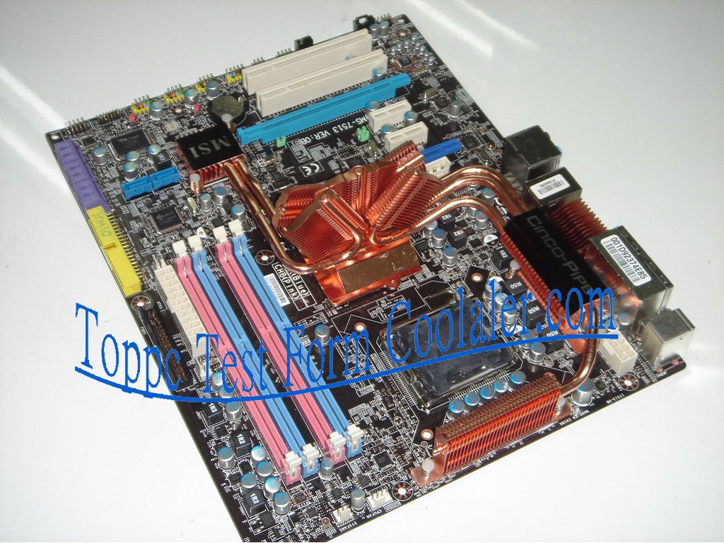 Media asset in full size related to 3dfxzone.it news item entitled as follows: Un cooler con 5 heatpipe per la mobo P45D3 Platinum di MSI | Image Name: news7088_2.jpg