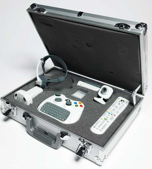 Immagine pubblicata in relazione al seguente contenuto: Microsoft, una Xbox 360 Limited Edition per Grand Theft Auto IV | Nome immagine: news7124_3.jpg