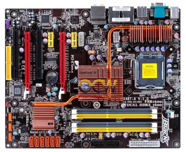 Immagine pubblicata in relazione al seguente contenuto: ECS, le foto delle mobo X48T e P45T basate su Intel X48 e P45 | Nome immagine: news7494_1.jpg