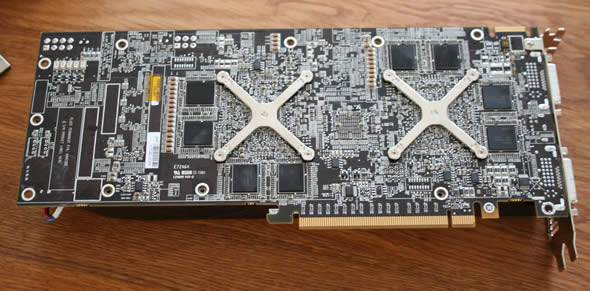 Immagine pubblicata in relazione al seguente contenuto: HD 4870 X2 Preview: ecco la nuova top card dei sistemi consumer | Nome immagine: news8144_3.jpg