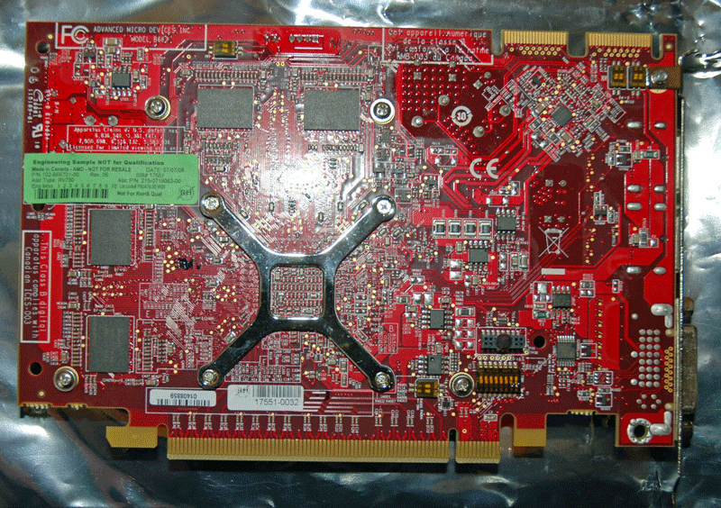 Immagine pubblicata in relazione al seguente contenuto: Prime foto di una video card Radeon HD 4760 (gpu RV730) | Nome immagine: news8245_3.gif