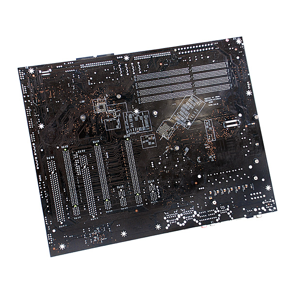Immagine pubblicata in relazione al seguente contenuto: EVGA annuncia la motherboard nForce 790i SLI FTW | Nome immagine: news8329_3.jpg
