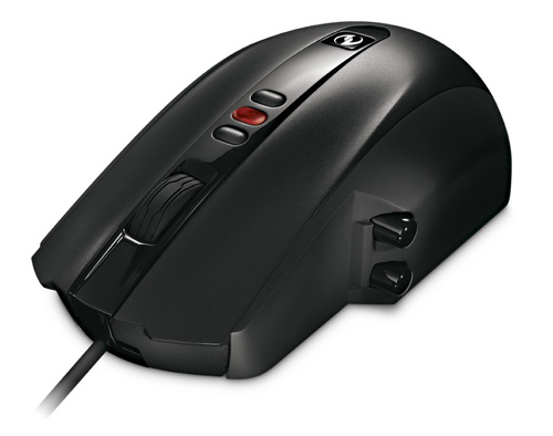 Immagine pubblicata in relazione al seguente contenuto: Microsoft lancia SideWinder X6 Keyboard e SideWinder X5 Mouse | Nome immagine: news8351_2.jpg