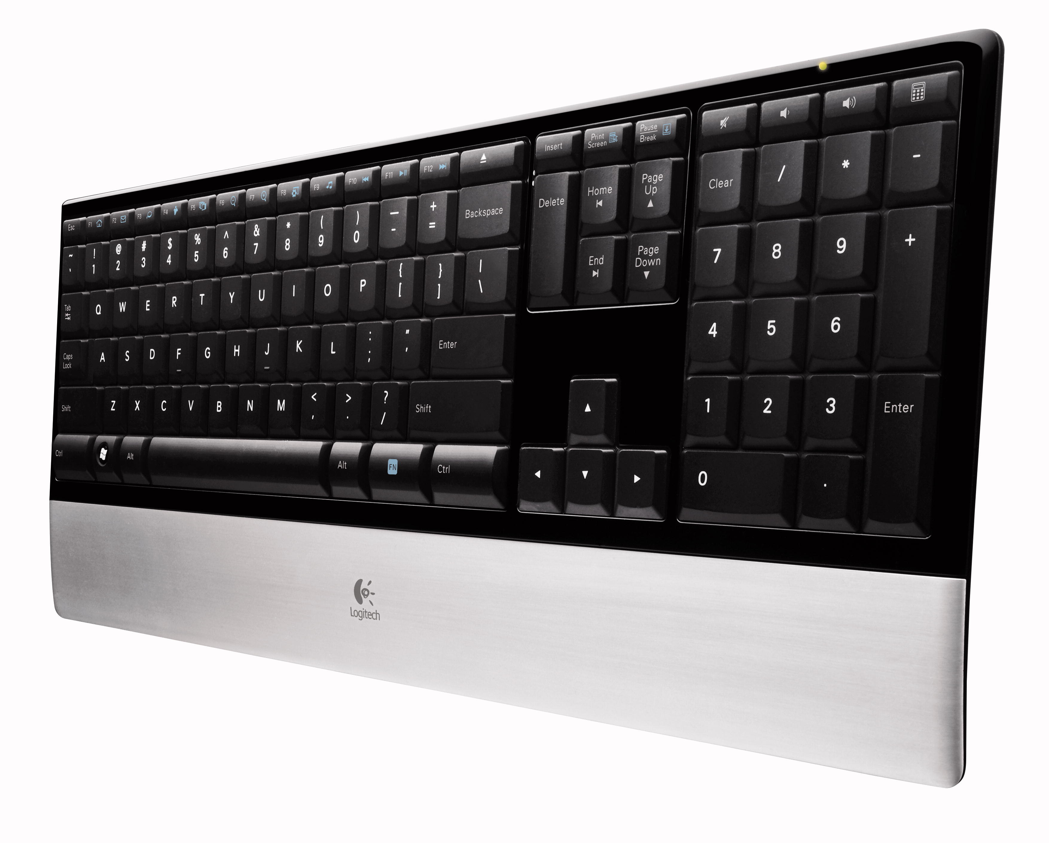 Immagine pubblicata in relazione al seguente contenuto: Logitech annuncia la nuova tastiera Illuminated Keyboard | Nome immagine: news8463_2.jpg