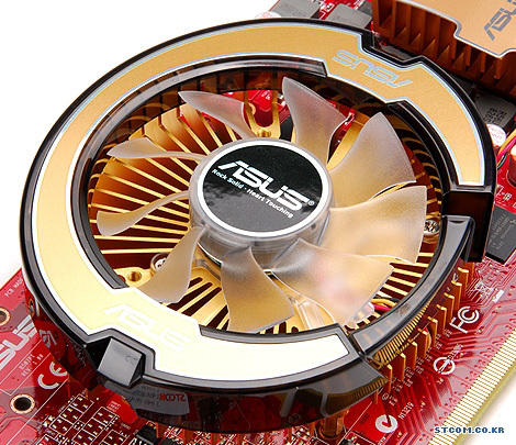 Immagine pubblicata in relazione al seguente contenuto: ASUS pensa agli overclocker con la video card EAH 4870 D5 | Nome immagine: news8465_3.jpg