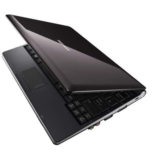 Immagine pubblicata in relazione al seguente contenuto: Samsung lancia il suo primo portatile netbook siglato NC10 | Nome immagine: news8607_2.jpg