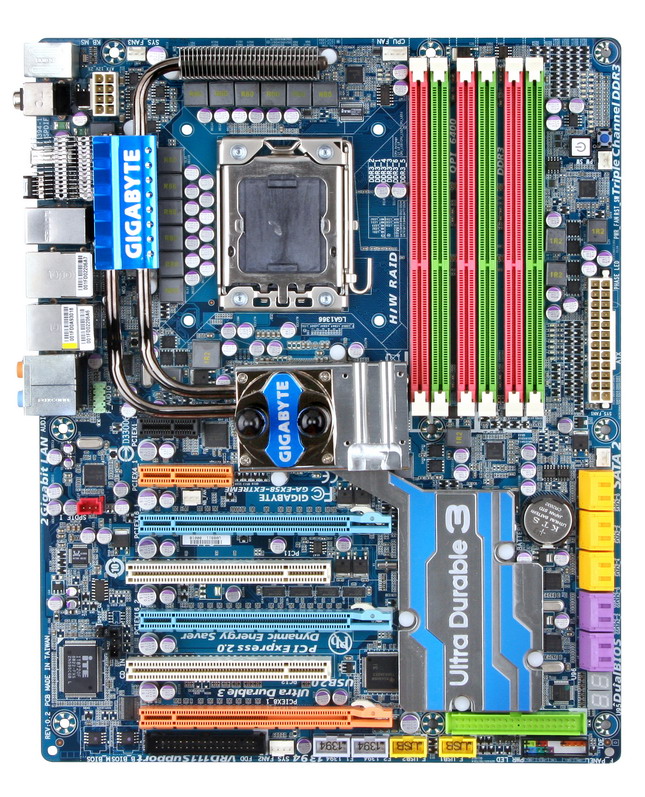 Immagine pubblicata in relazione al seguente contenuto: Nehalem, le foto della motherboard EX58-Extreme di Gigabyte | Nome immagine: news8706_3.jpg