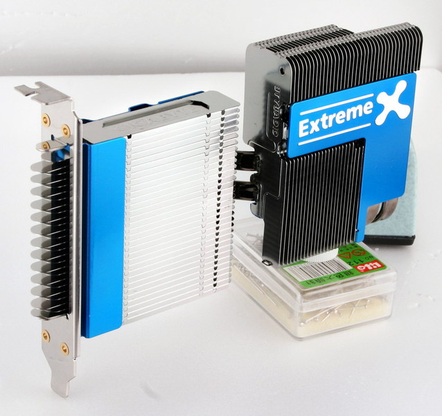Immagine pubblicata in relazione al seguente contenuto: Nehalem, le foto della motherboard EX58-Extreme di Gigabyte | Nome immagine: news8706_5.jpg