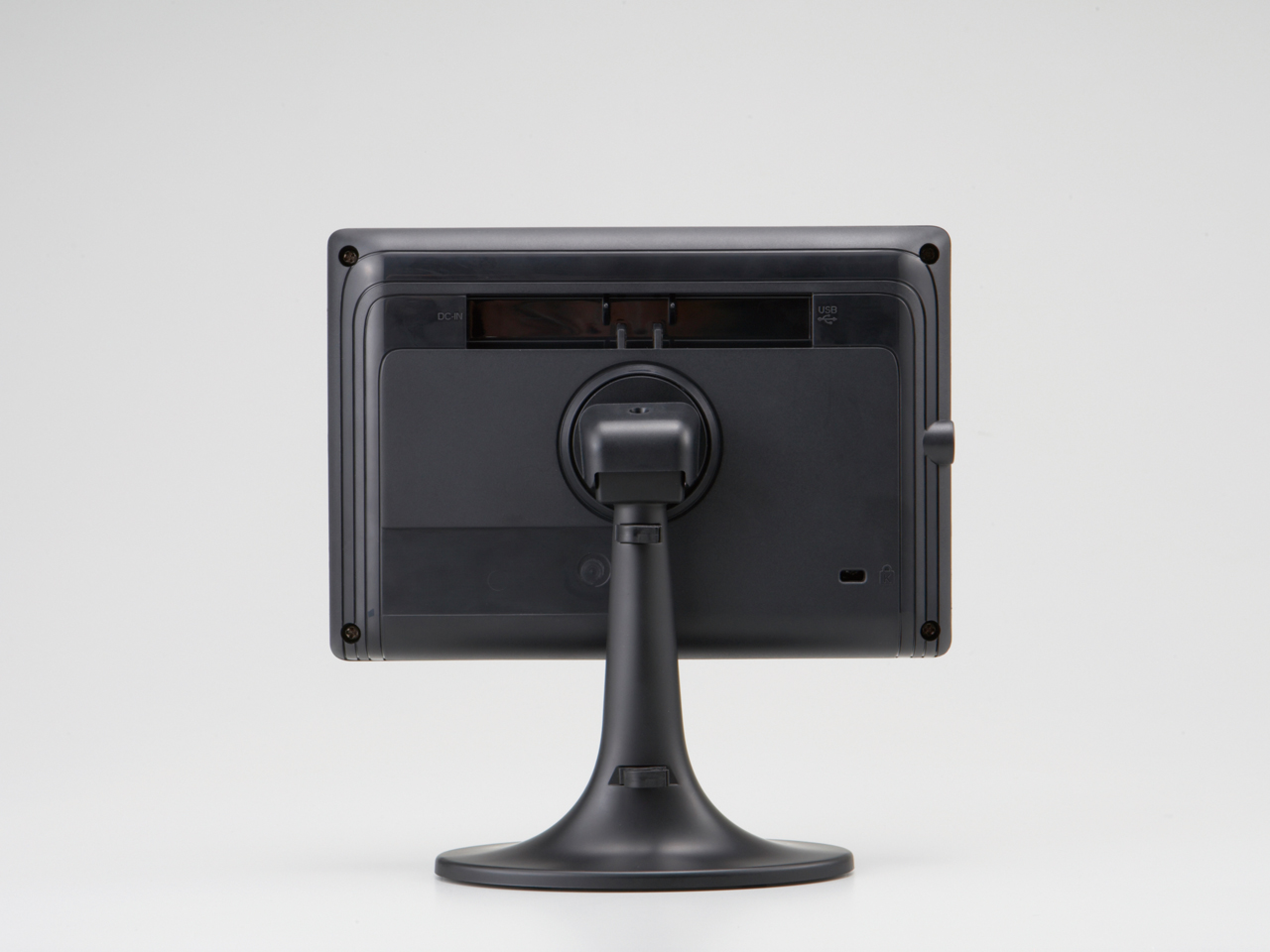 Immagine pubblicata in relazione al seguente contenuto: Buffalo lancia FTD-W71, un monitor da 7-inch collegabile su USB | Nome immagine: news9508_4.jpg